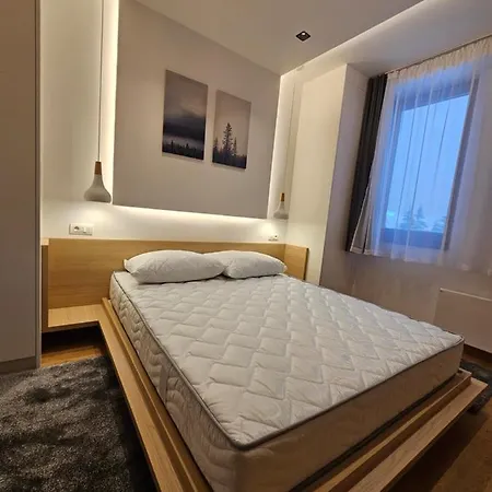 Zlatni Javor, 408 Jahorina