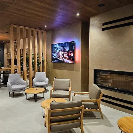 Zlatni Javor, 408 Jahorina