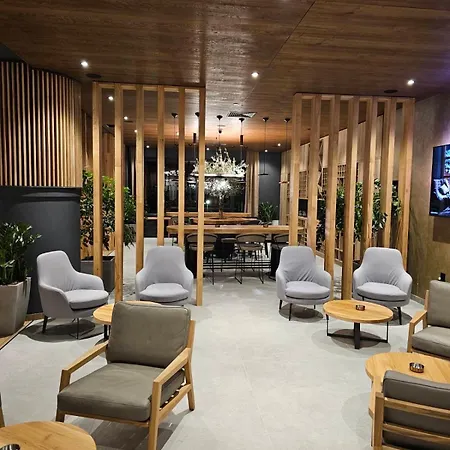 Aparthotel Zlatni Javor, 408 *