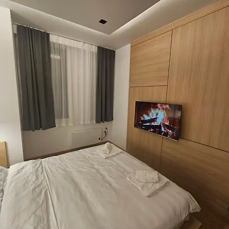 Aparthotel Zlatni Javor, 408 Jahorina